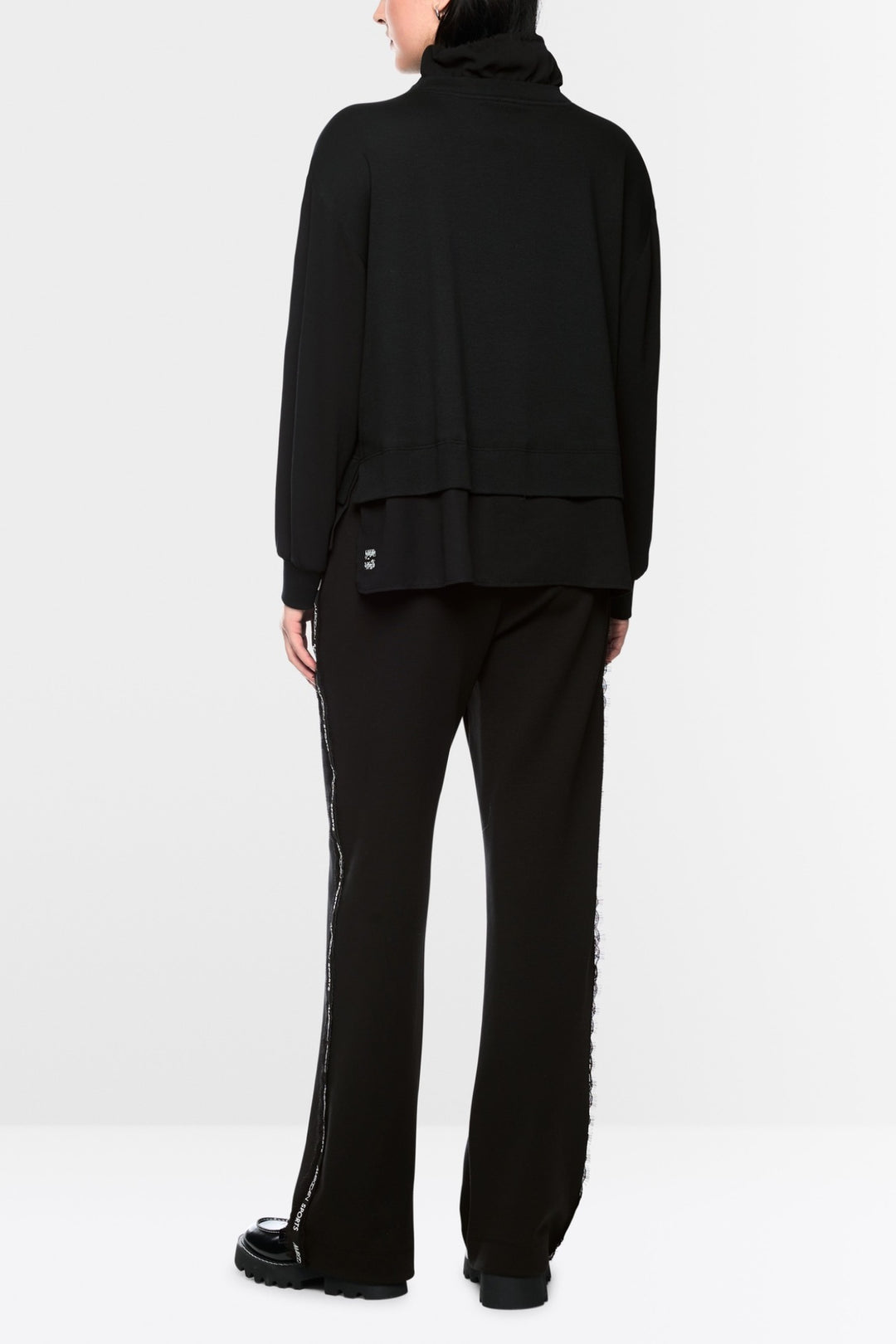 Blouse ample à col avec cordon de serrage