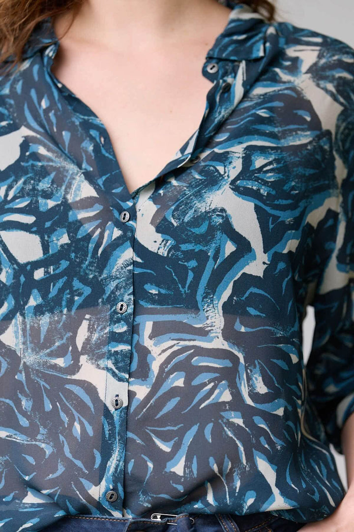 Blouse fluide à imprimé abstrait avec col chemise ouvert et manches longues