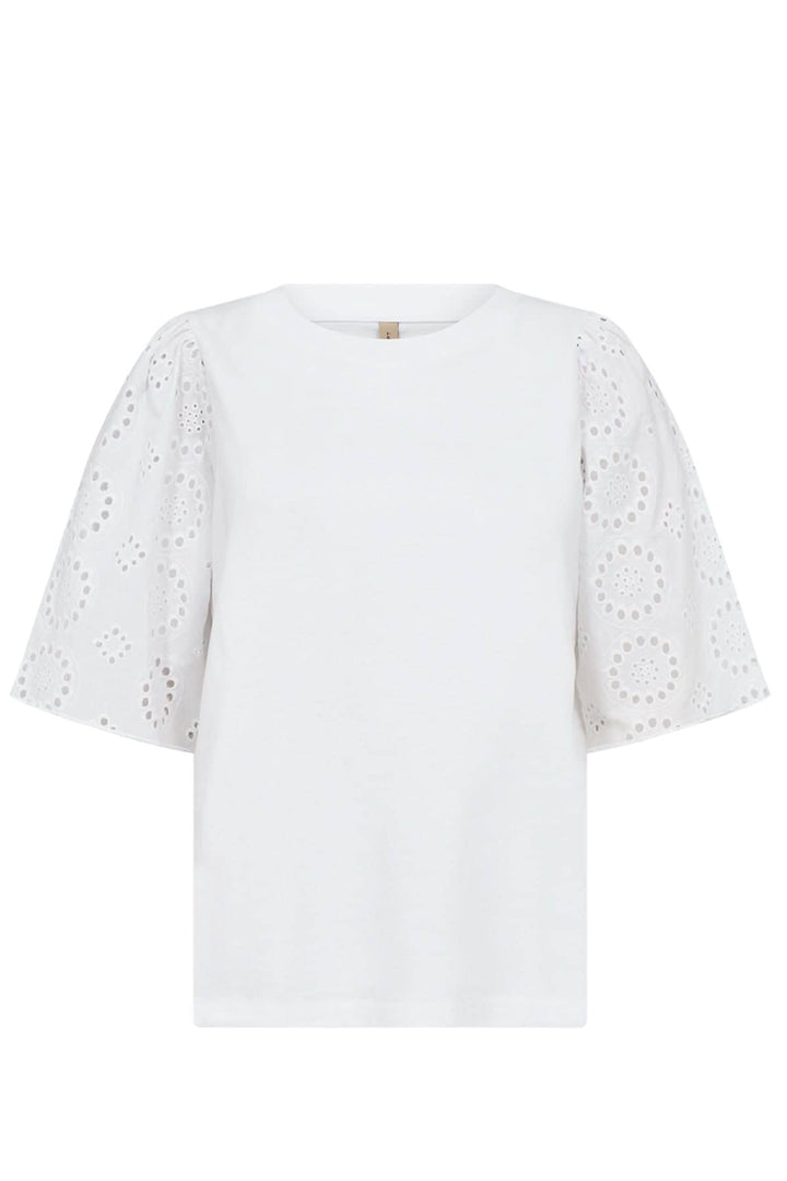 Blouse blanche à manches brodées en coton bio, coupe ample, encolure ronde, élégante pour un look moderne.