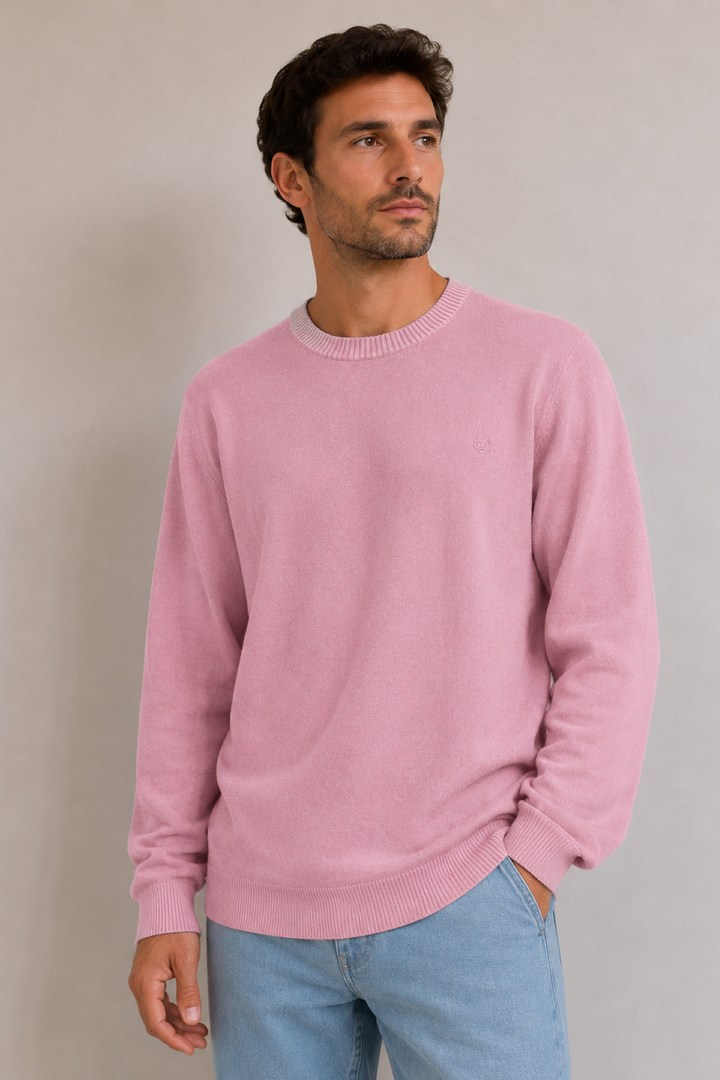 Sweater with a contrasting neckline