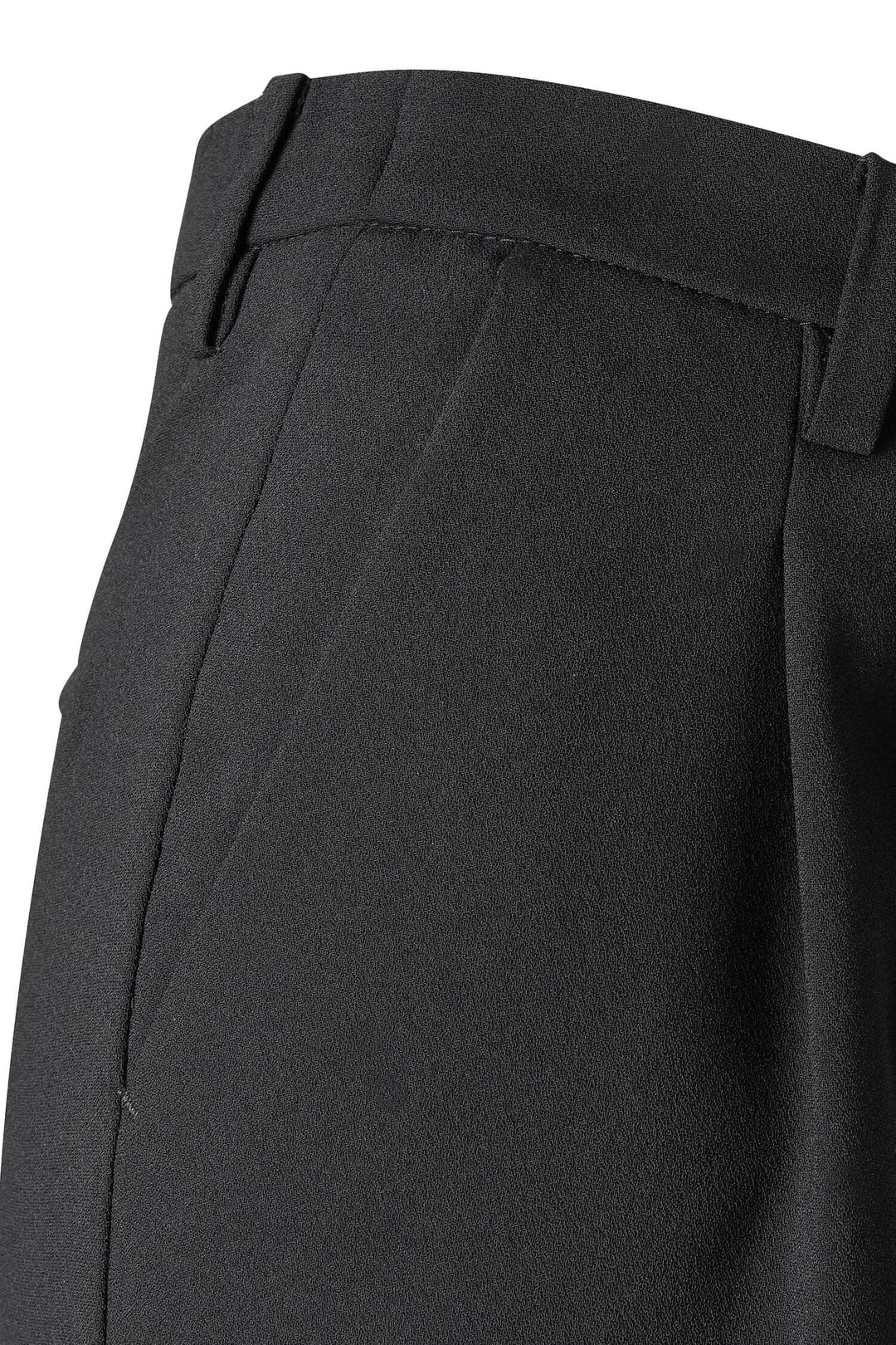 Pantalon Chelsea noir avec plis français et taille élastique, parfait pour un look chic et sophistiqué.