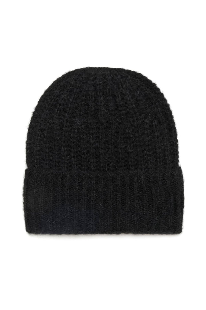 Tuque moelleuse noire en tricot à rebord côtelé, idéale pour allier confort et style en hiver.