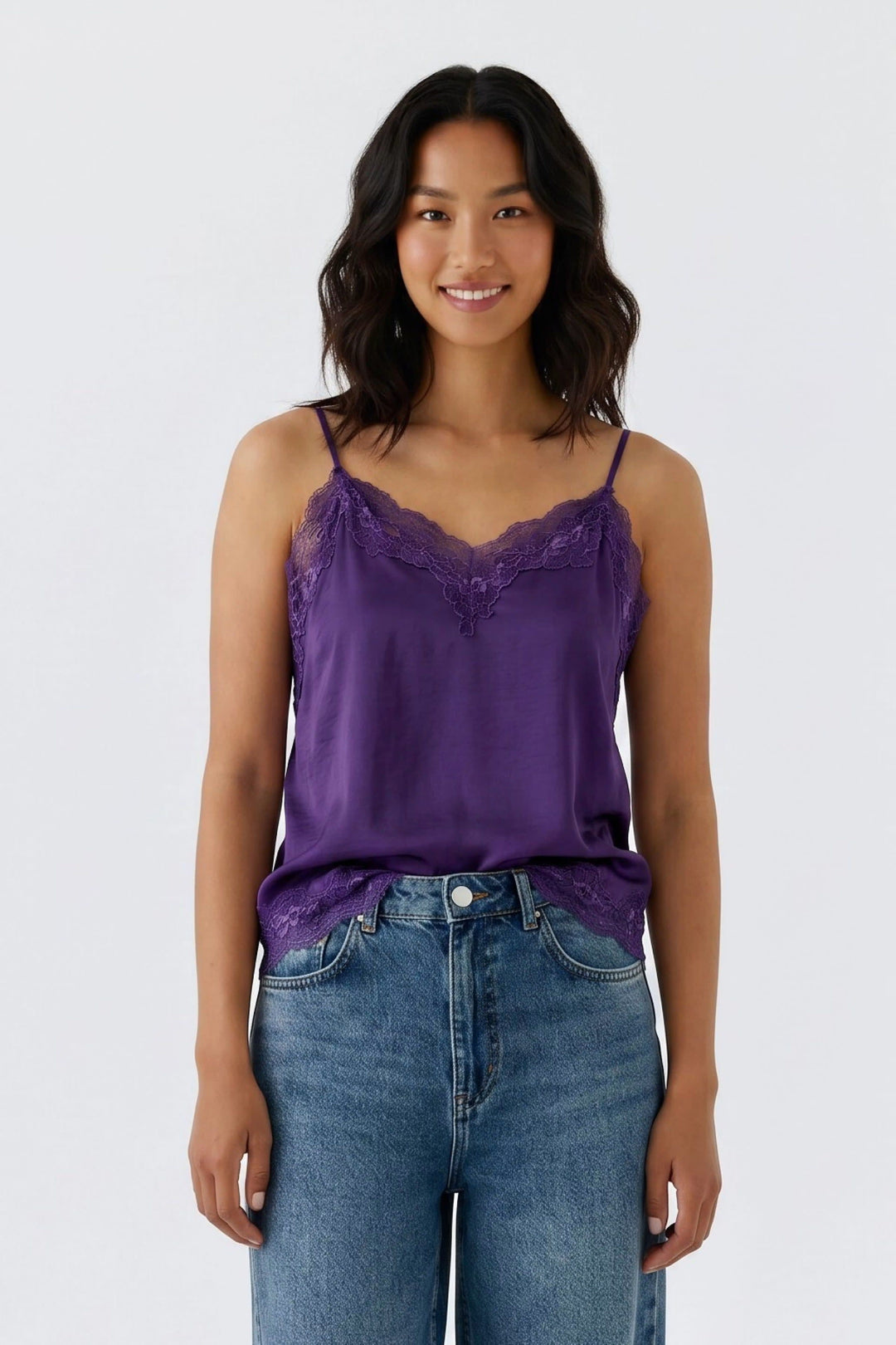 Front view of women&