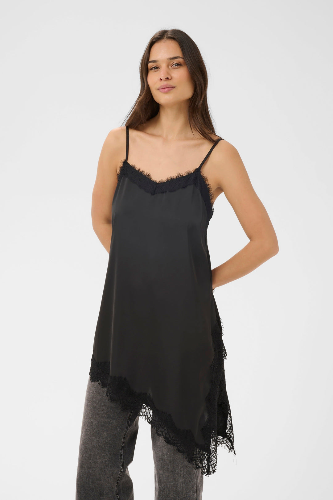 Camisole satinée à dentelle Miala pour femme Kaffe