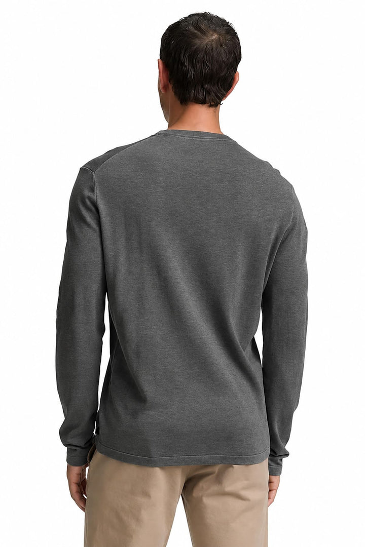 Front view of a lightweight blue Tom Tailor knit sweater for men with a round neck - Valérie Simon