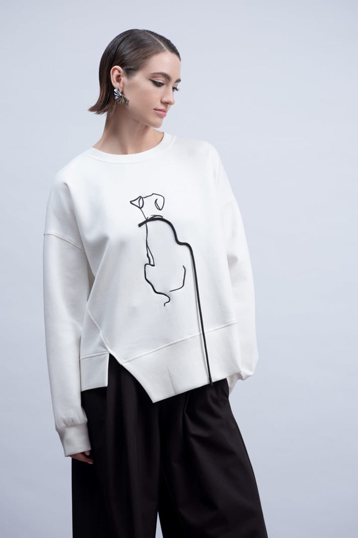 Vue avant chandail chien Haako femme blanc avec motif détaillé - Valérie Simon