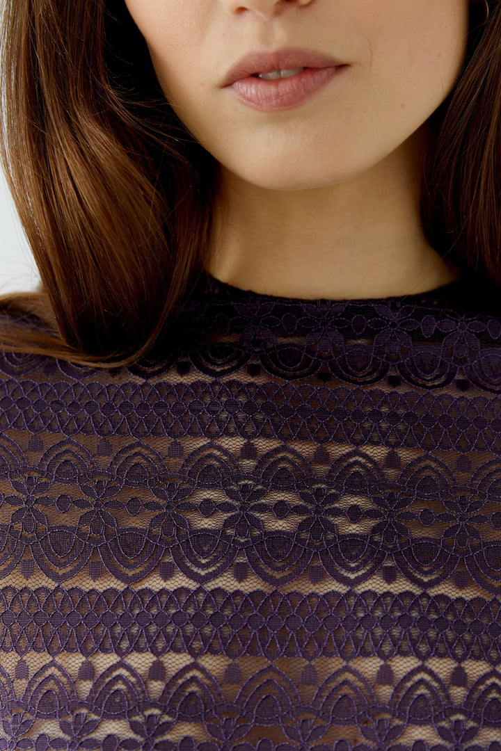 Front view of ivory lace sweater Oui for women with V-neck and long sleeves - Valérie Simon