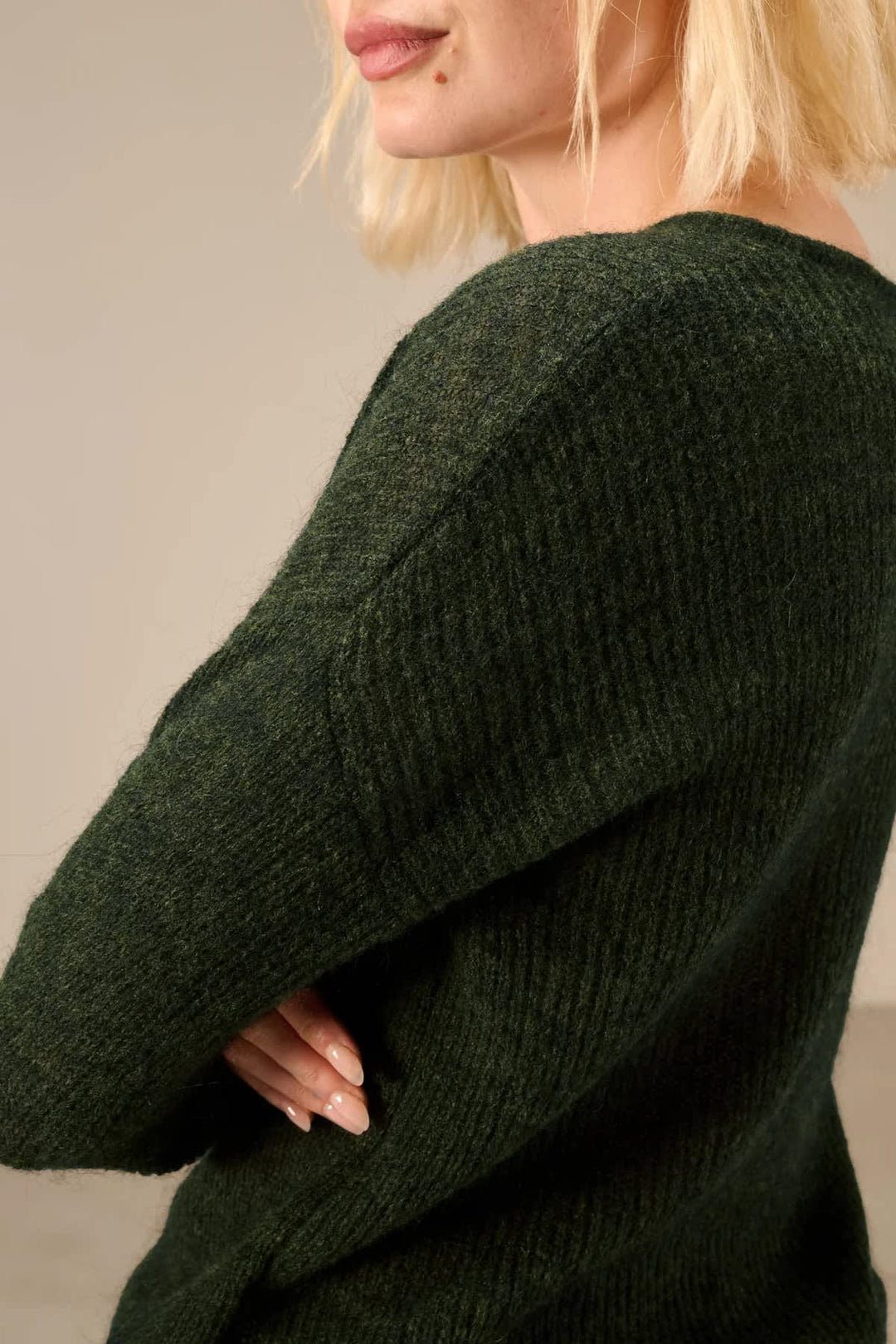 Nile V-neck knit sweater for women