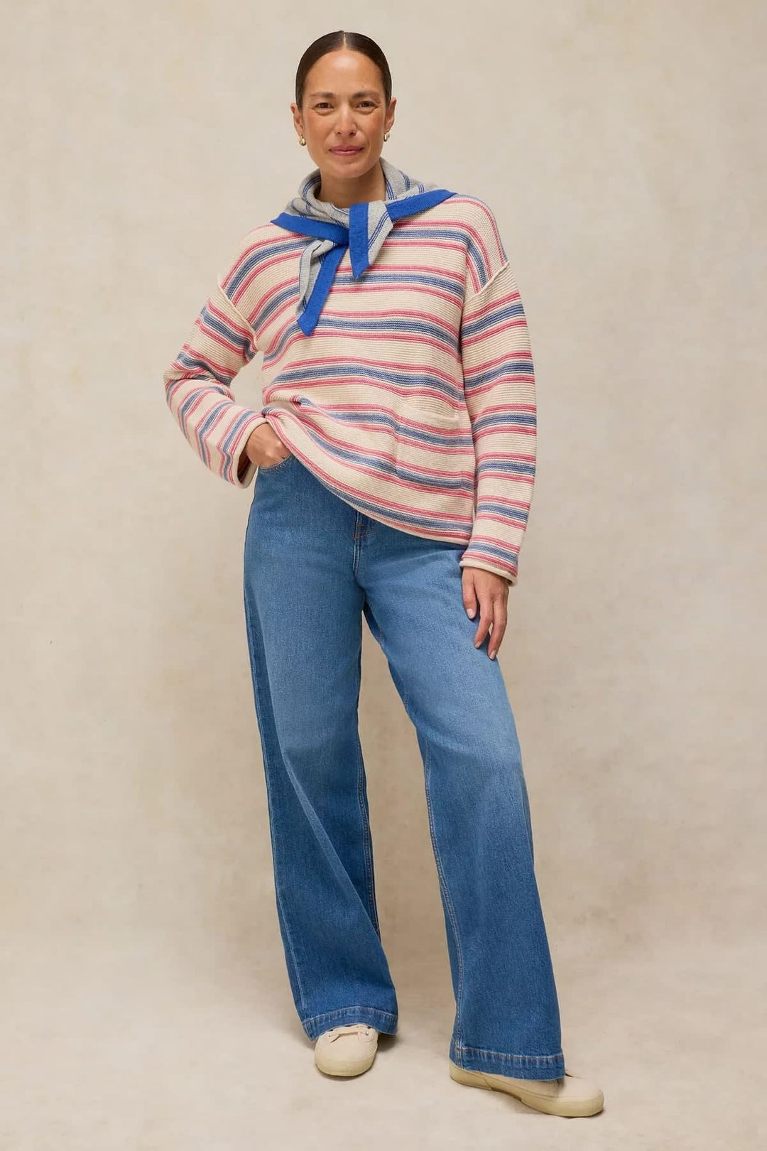 Front view of women&