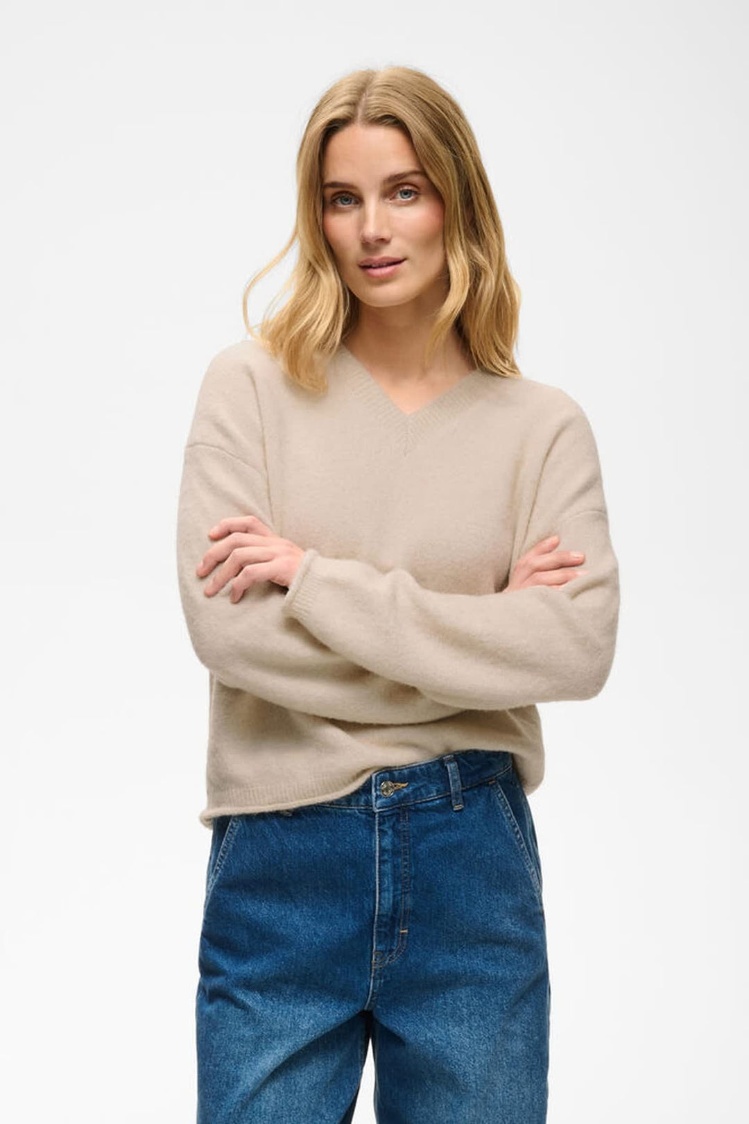 Front view of the textured beige Chanilla knit sweater for women - Valérie Simon