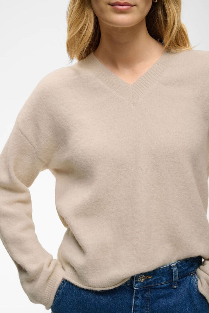 Front view of the beige Chanilla knit sweater Part Two with buttons, crew neck - Valérie Simon