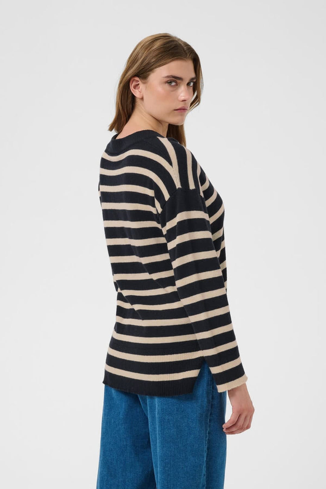 Front view of women&