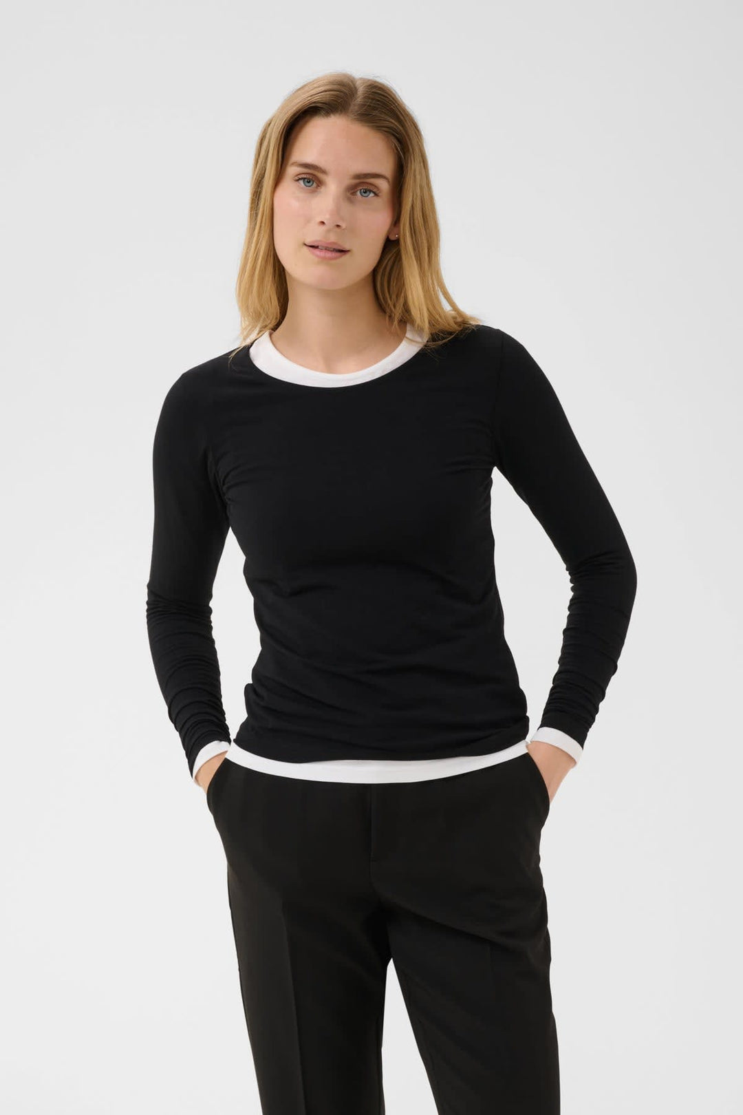 Nemajas thin sweater side view Part Two for women green with ribbed detail - Valérie Simon