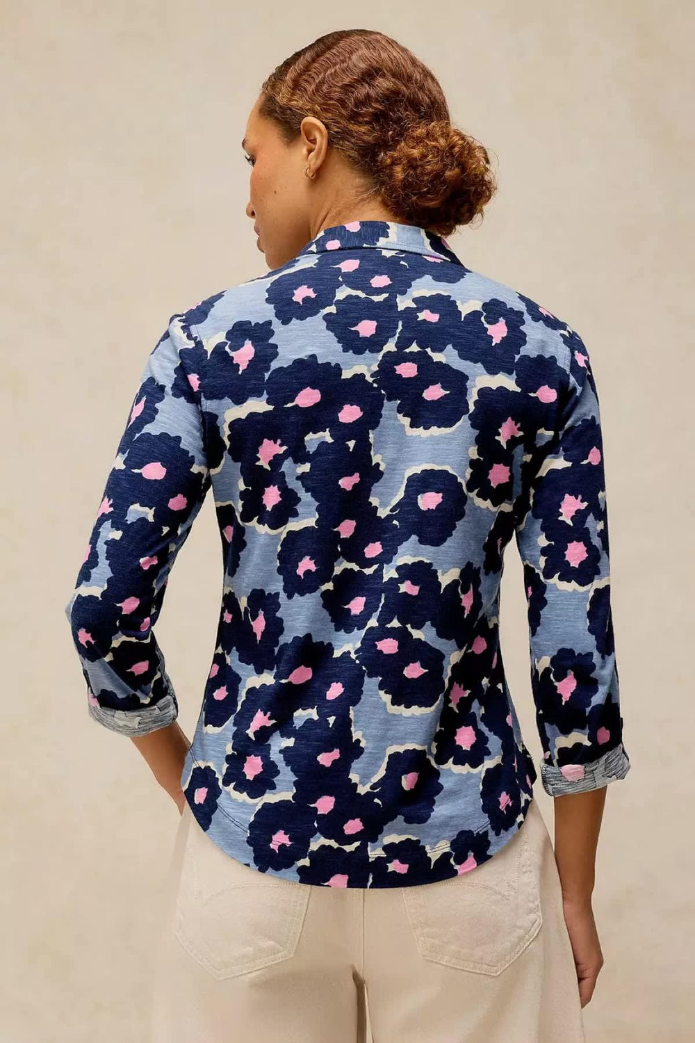 Chemise à imprimé floral vue de face pour femme White Stuff