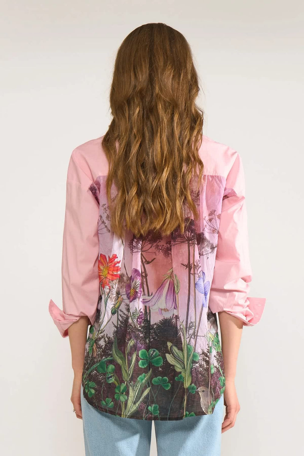 Chemise avec imprimé floral au dos vue de dos pour femme Numph