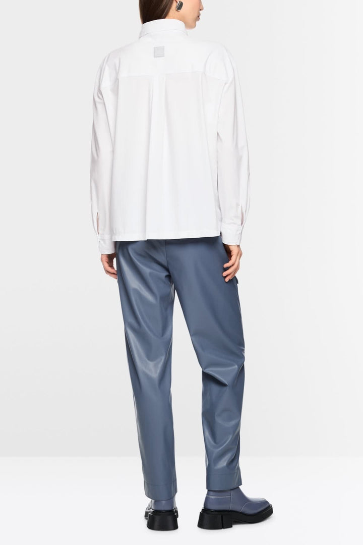 Vue de face chemise Marc Cain pour femme blanc avec col classique - Valérie Simon