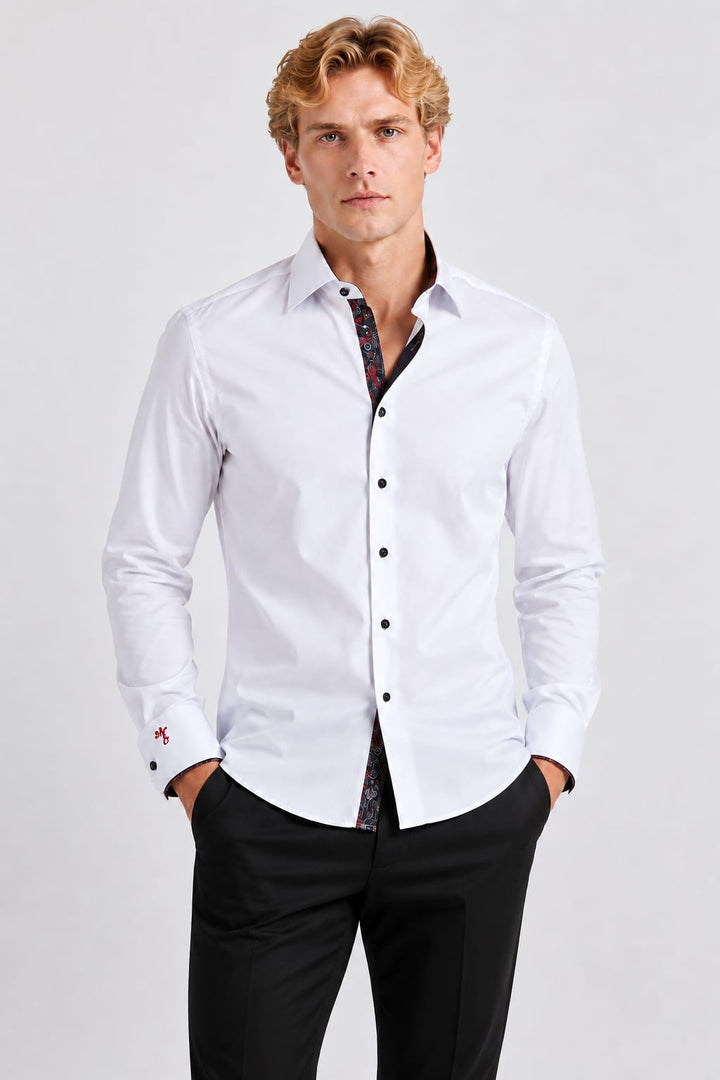 Vue de face chemise contraste MR.SMITH pour homme noire avec boutons blancs - Valérie Simon
