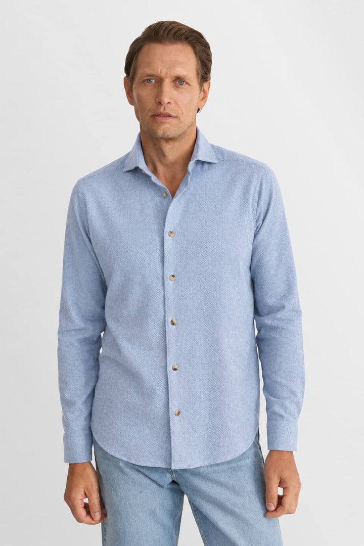 Chemise en flanelle à col italien vue de face pour homme Eton
