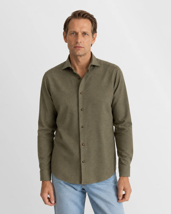 Chemise en flanelle à col italien vue de face pour homme Eton