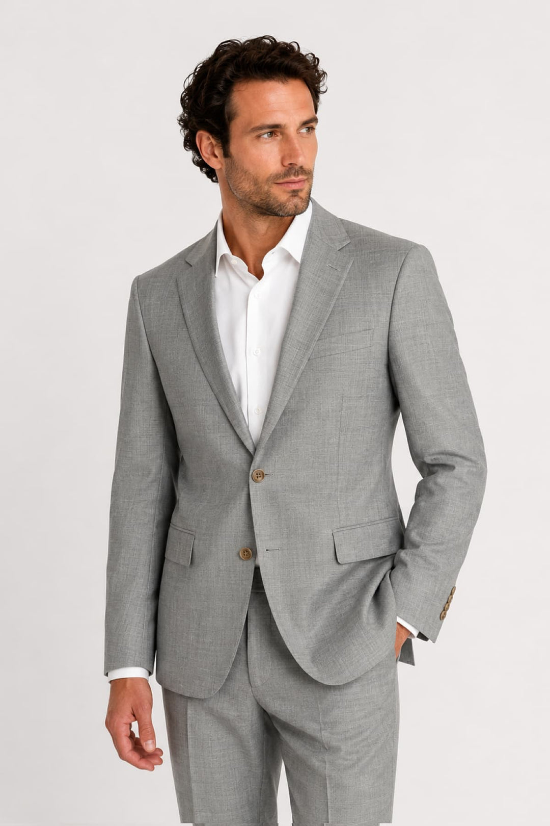 Full-front view of the ATELIER men&