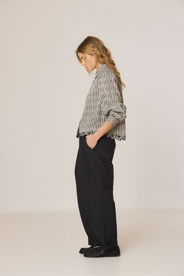 Blouse à carreaux brodée