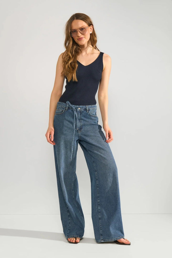 Jean à jambe large avec ceinture à nouer pour femme Numph