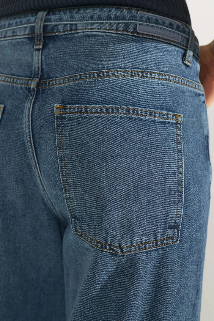 Jean à jambe large avec ceinture à nouer pour femme Numph
