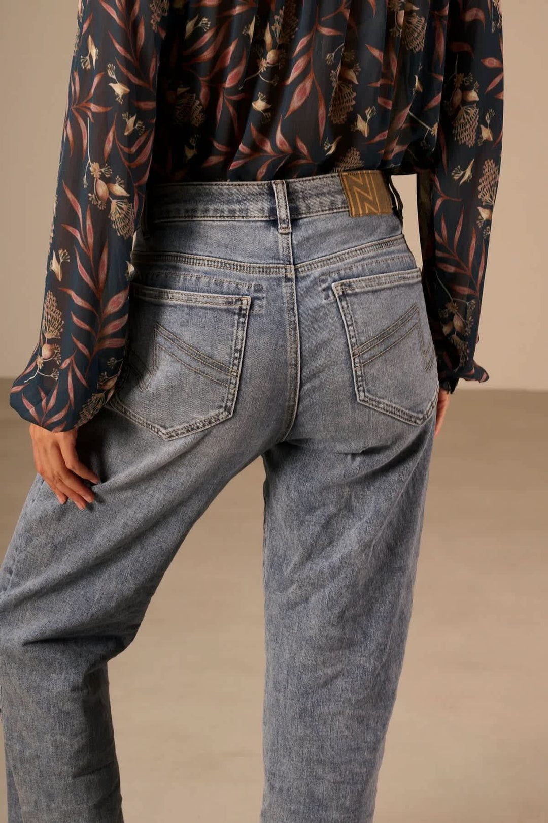 Nile women&