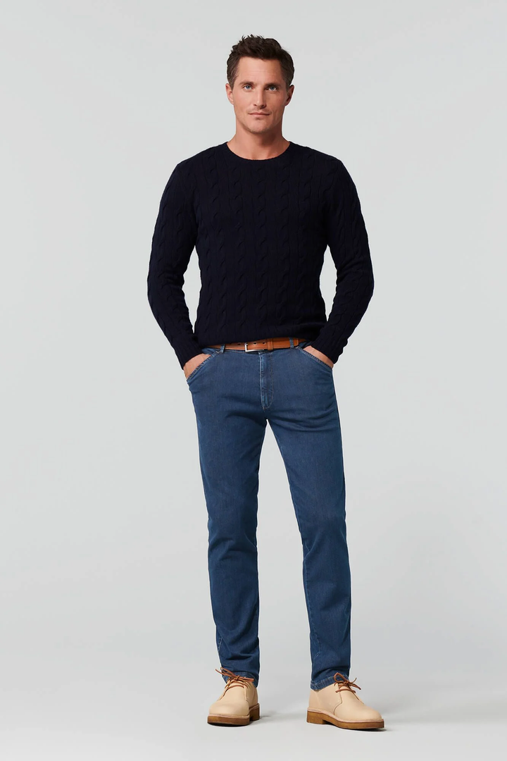 Modern Chicago Jeans Fit