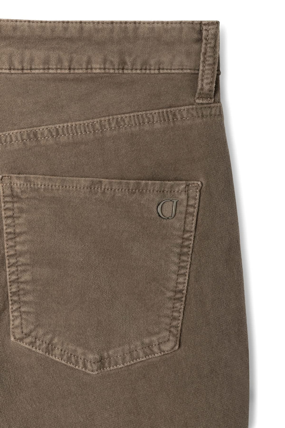 Pantalon droit en velours fin noir vue de face pour femme Cambio