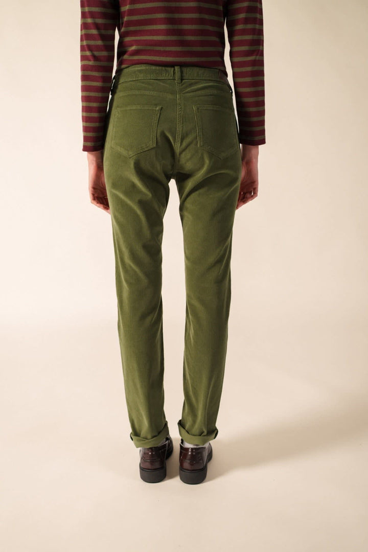 Vue de côté pantalon velours Saint James femme marron, détail coutures - Valérie Simon