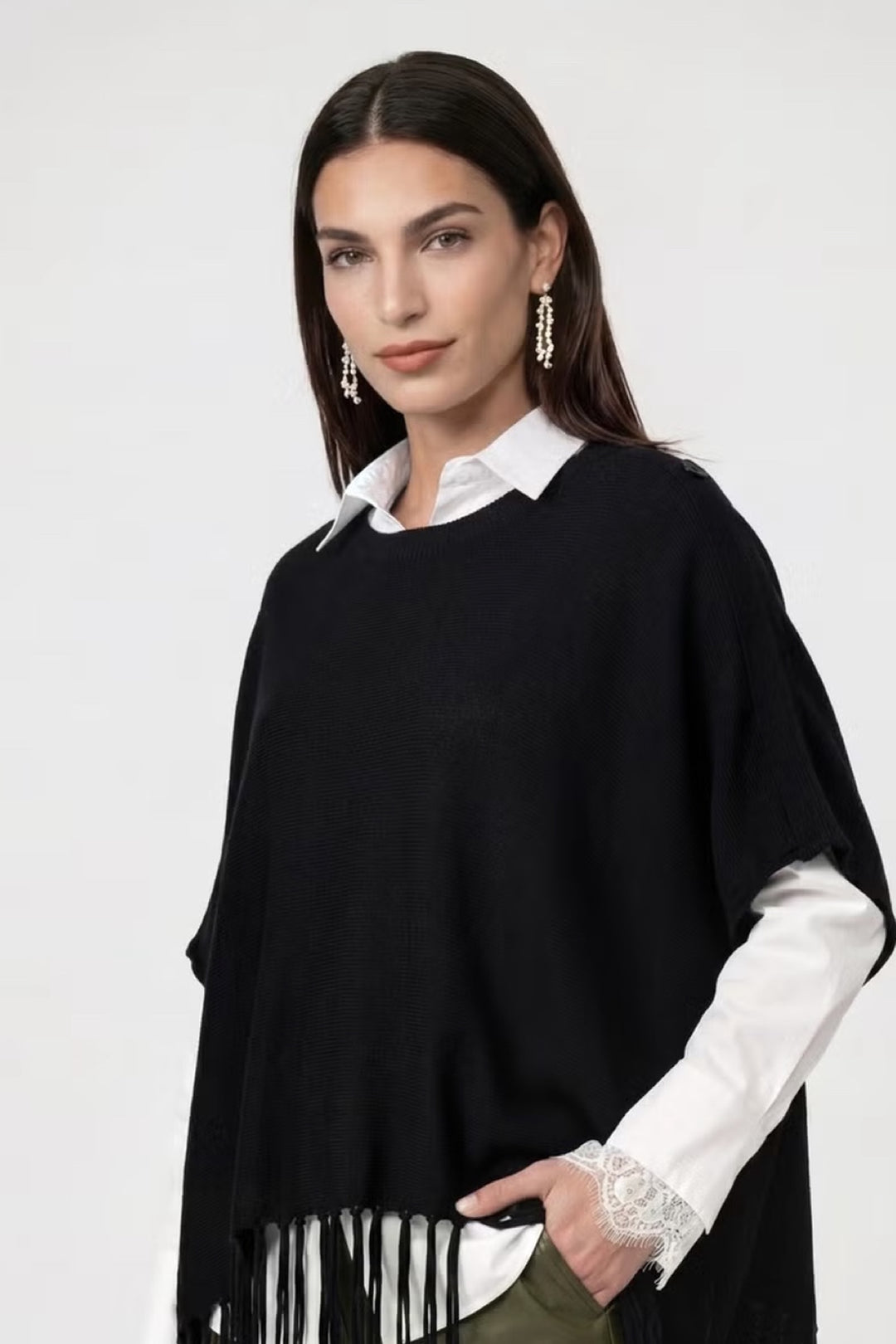 Fringed knit cape 