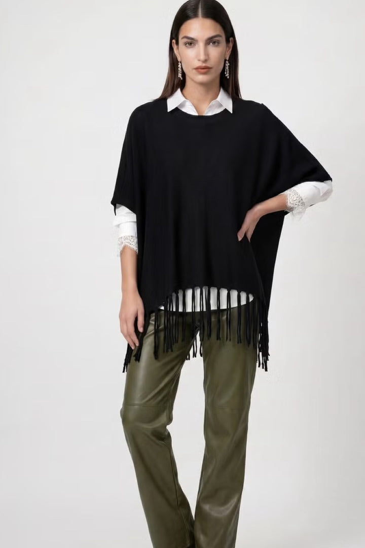 Fringed knit cape 
