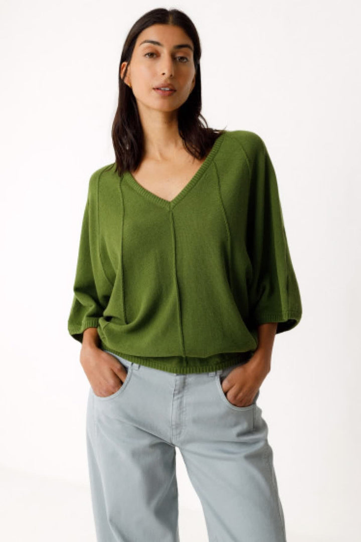 Front view of the OLAIA-GOTS women&