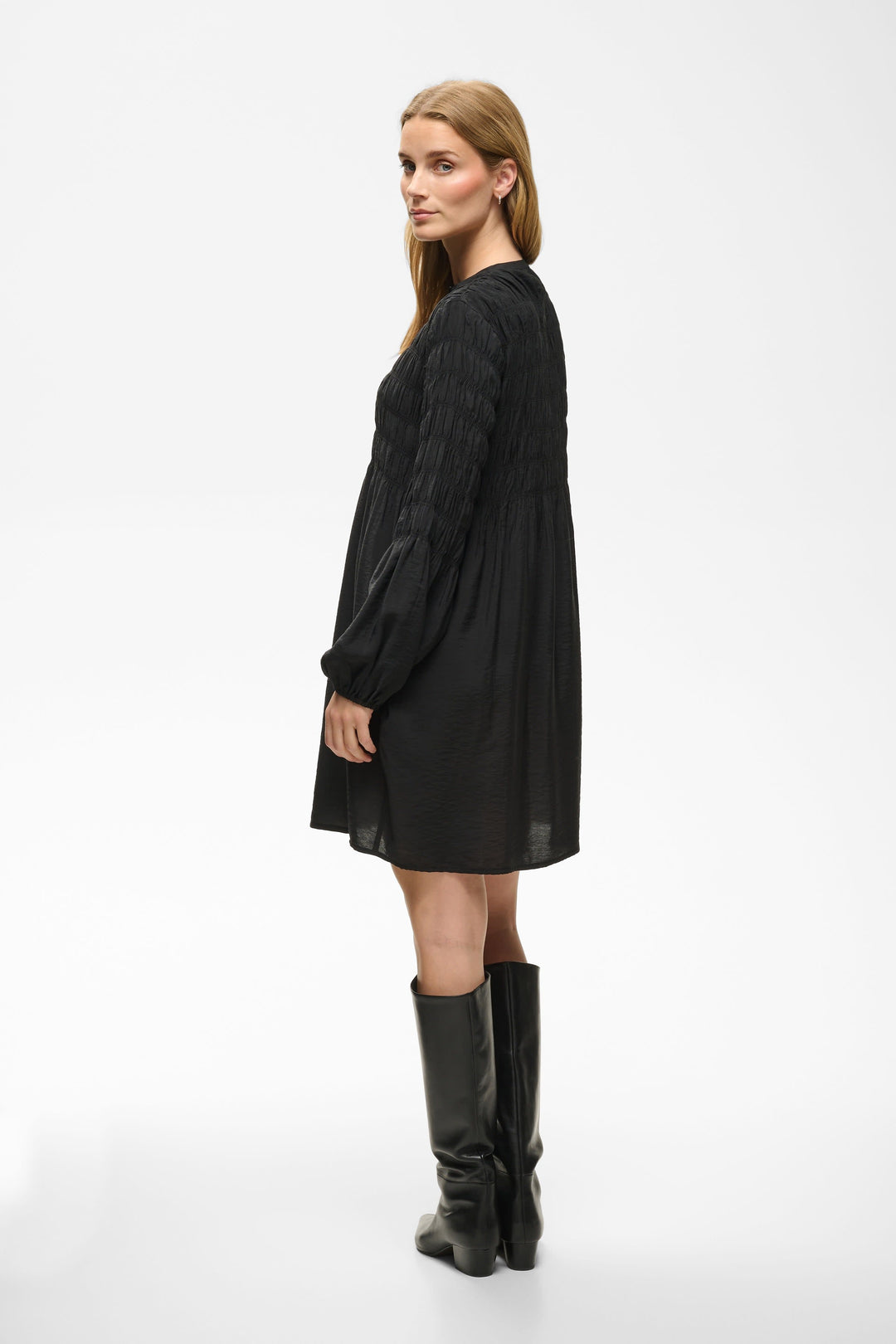 Camia flowing short long-sleeve dress for women Part Two