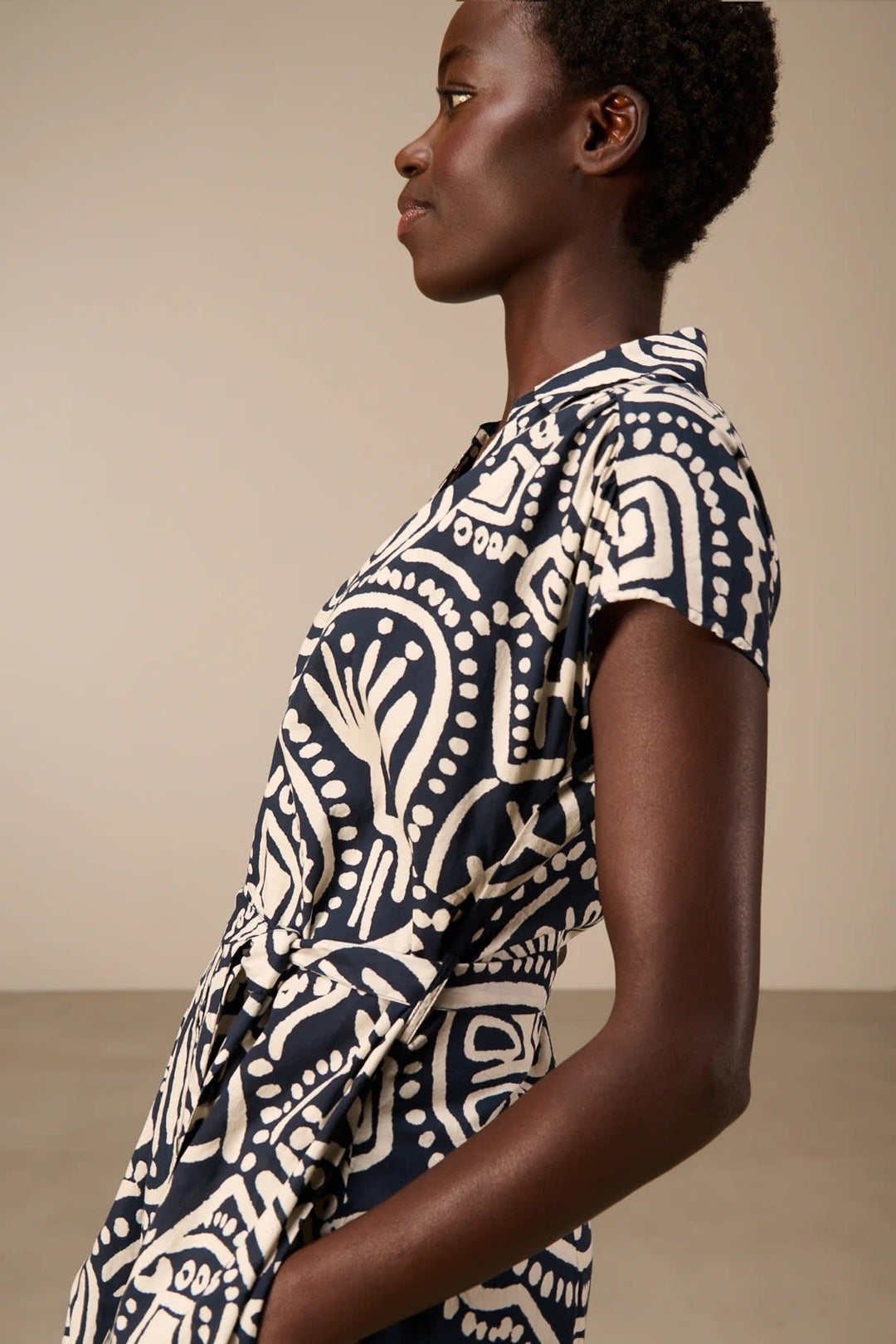 Front view of the Nile printed maxi dress for women with multicolored floral patterns - Valérie Simon