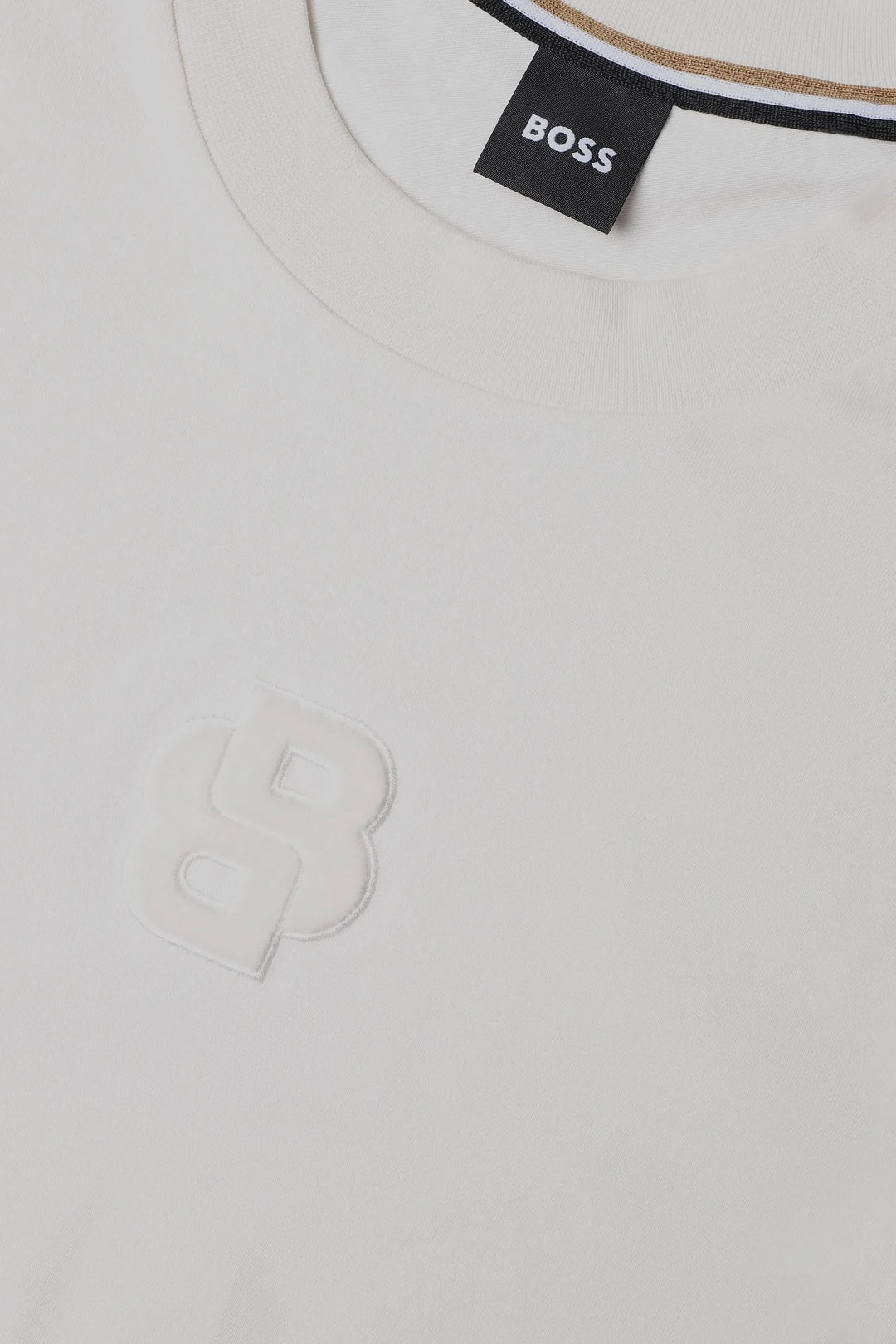 T-shirt à logo ton sur ton vue de face pour homme Hugo Boss