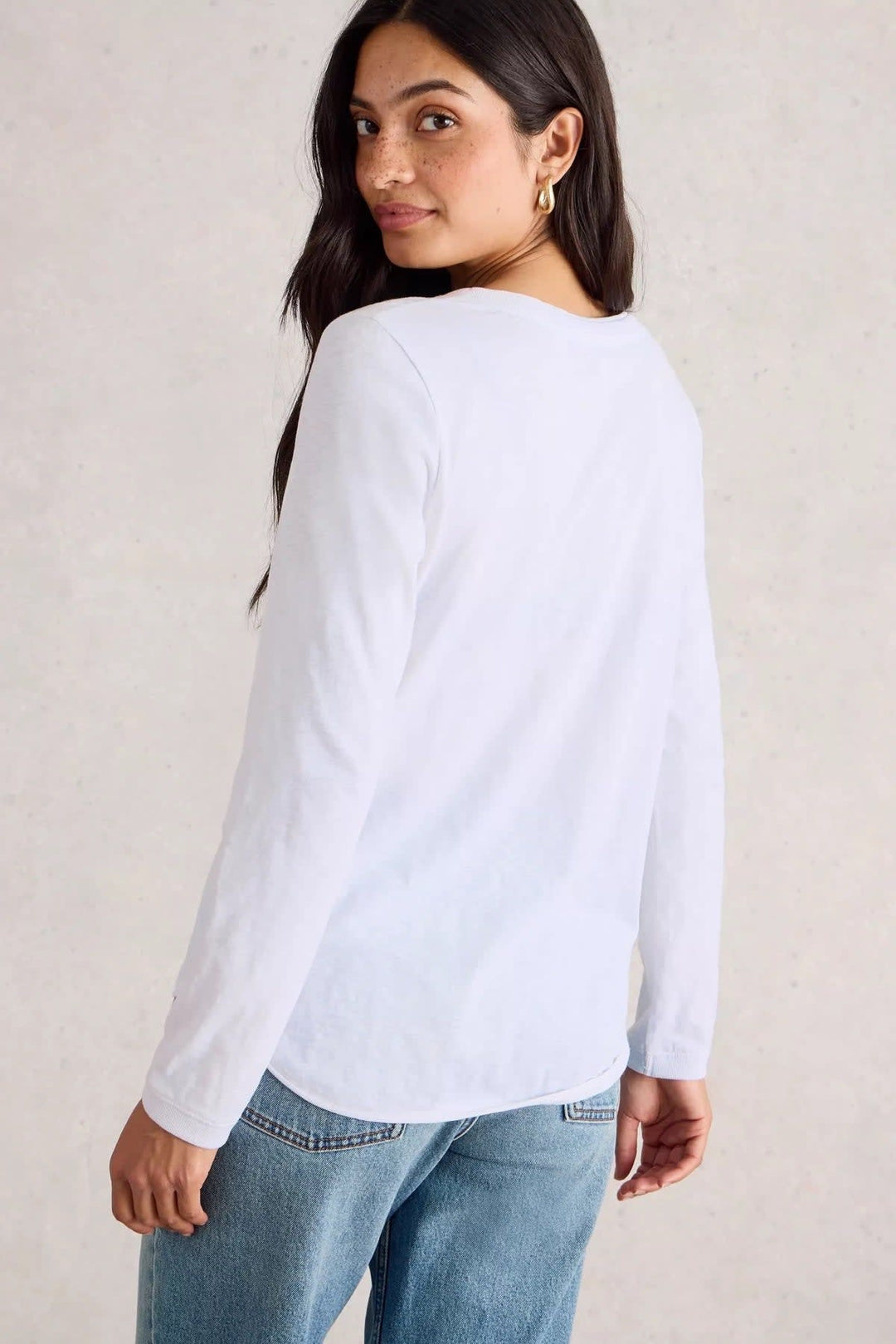 Front view Clara white long-sleeve T-shirt for women - Valérie Simon