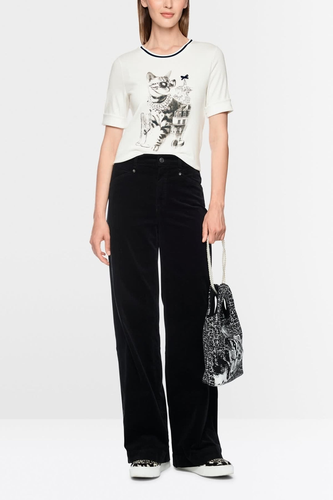 T-shirt imprimé chat avec détails bijoux vue de face pour femme Marc Cain