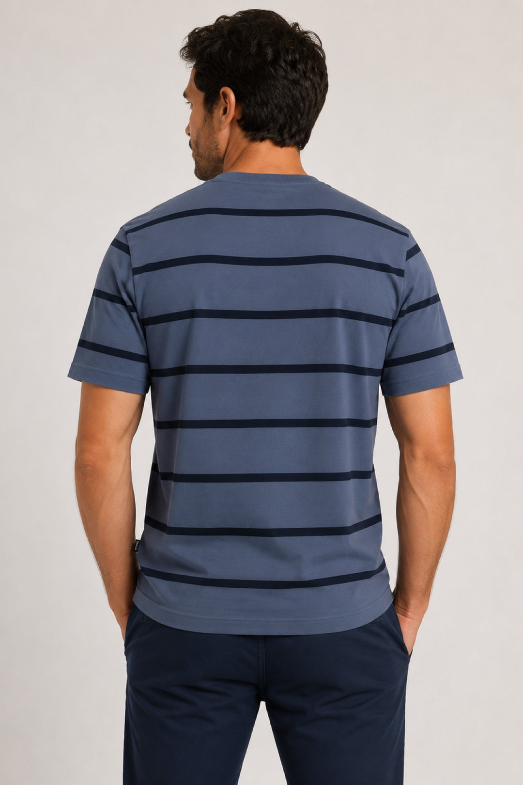 Short-sleeved striped T-shirt
