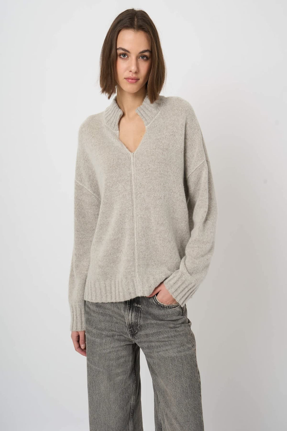 Women's split-neck knit Repeat Cashmere