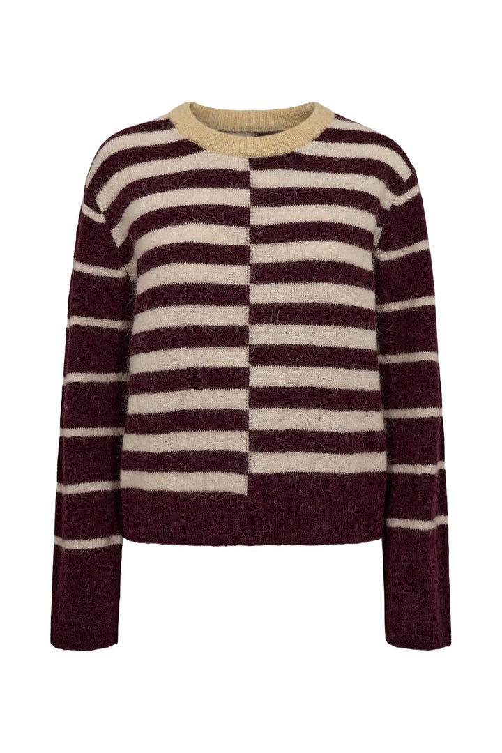Tricot rayé à encolure ronde vue de face pour femme Numph