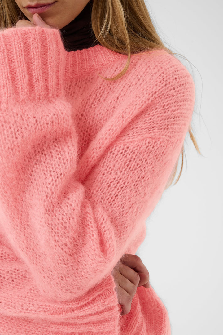 Women’s Fluffy Sille Crew-Neck Knit Part Two