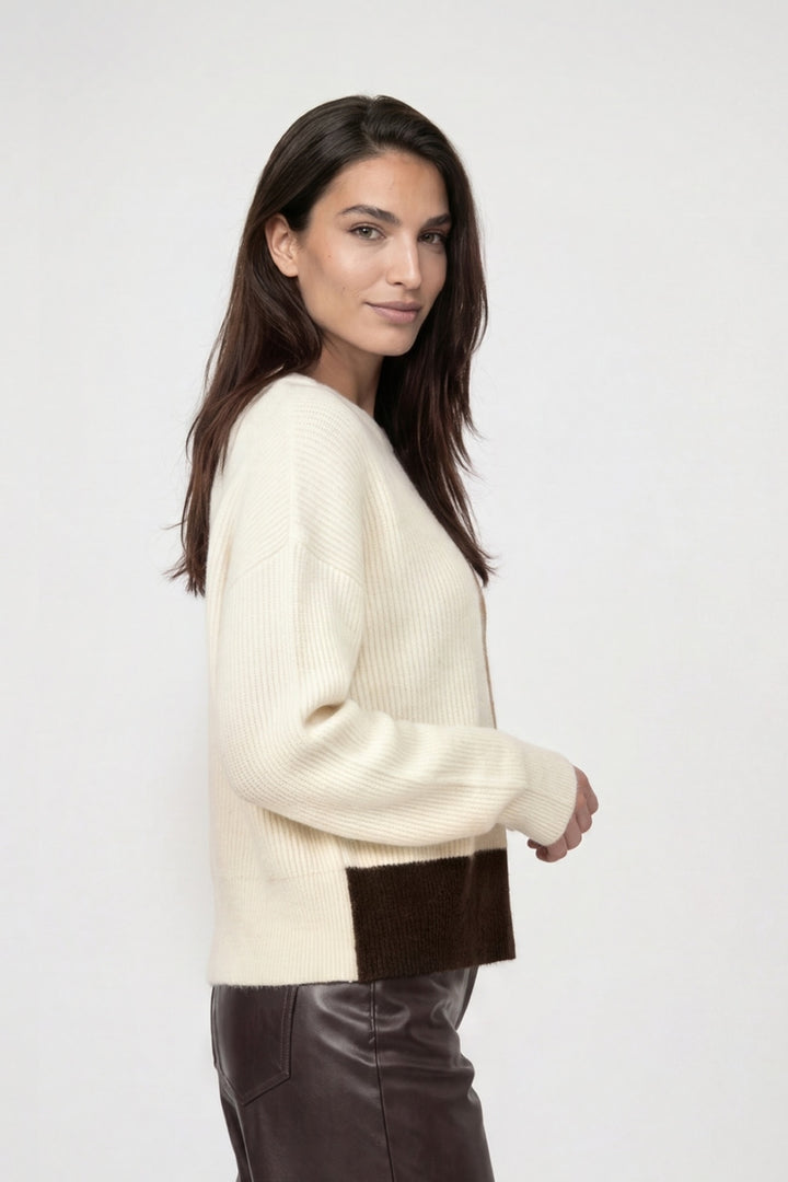 Colour-block knit