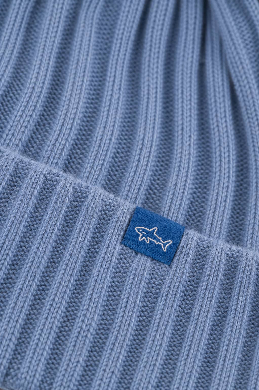 Vue avant tuque côtelée Paul and Shark pour homme grise avec logo brodé - Valérie Simon