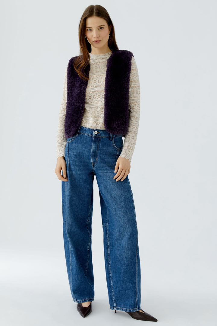 Front view of the beige faux fur-effect sleeveless jacket for women Oui - Valérie Simon