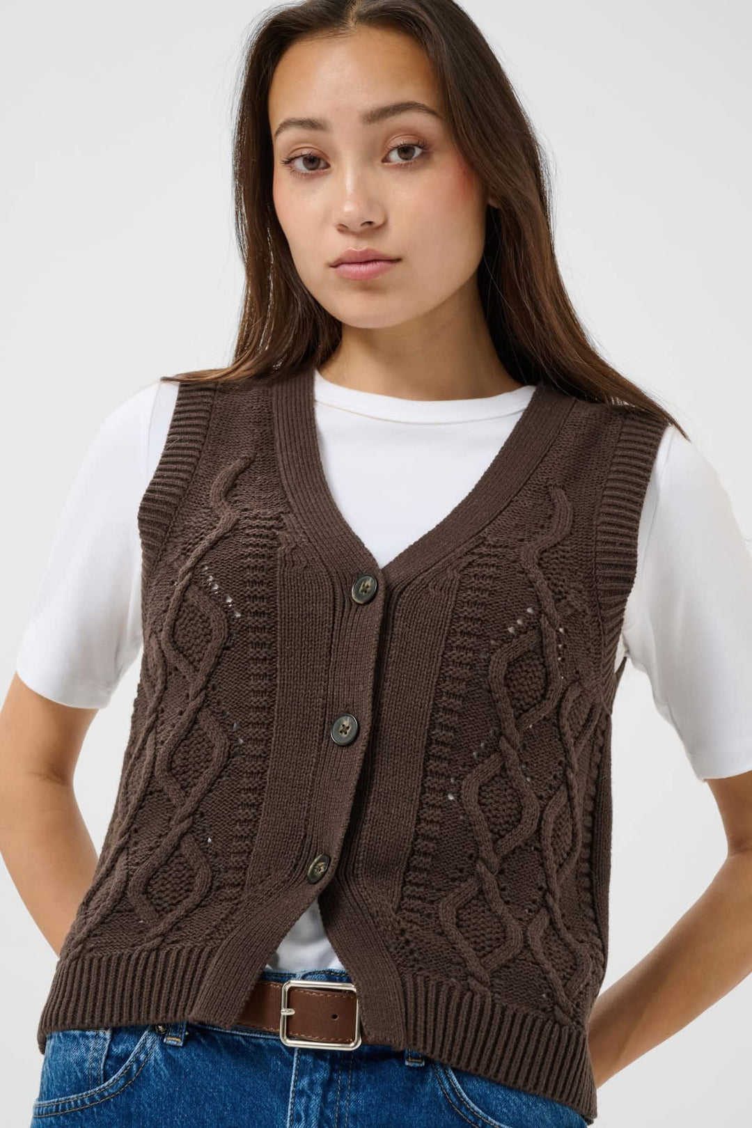 Front view cable knit sleeveless jacket Part Two for gray women with cable detail - Valérie Simon