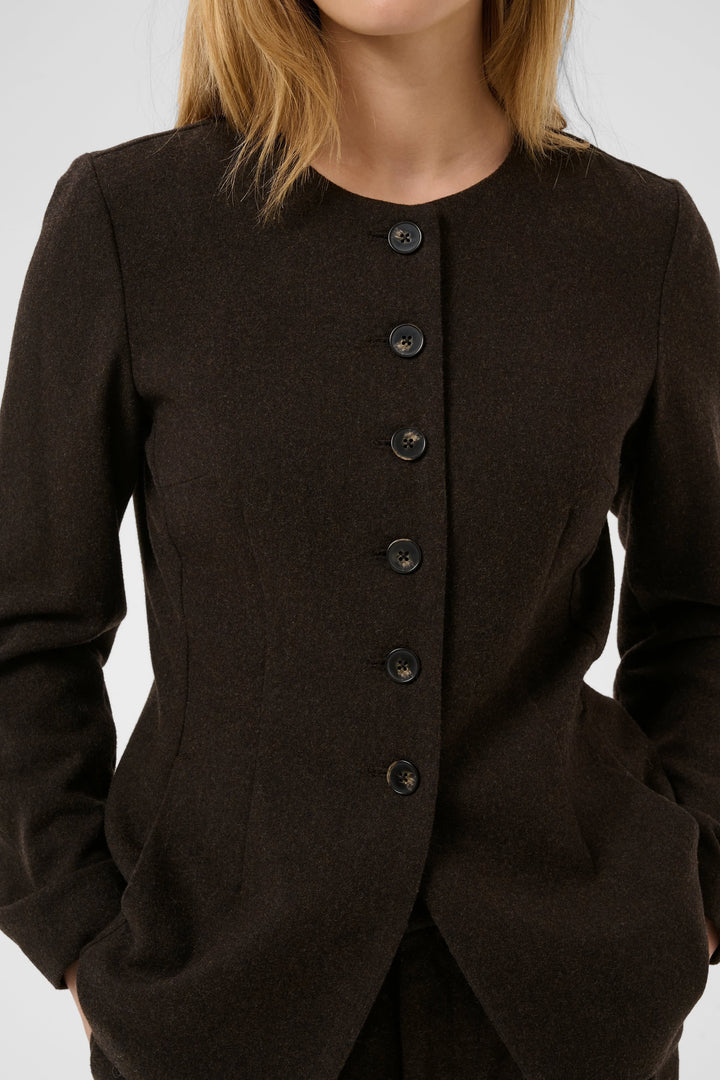 Celinn fitted round-neck blazer for women Part Two