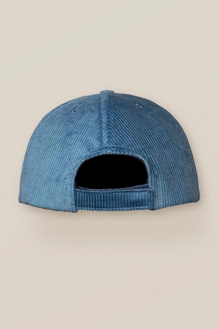 Casquette baseball en velours côtelé bleu "teal" vue de dos, avec boucle réglable.