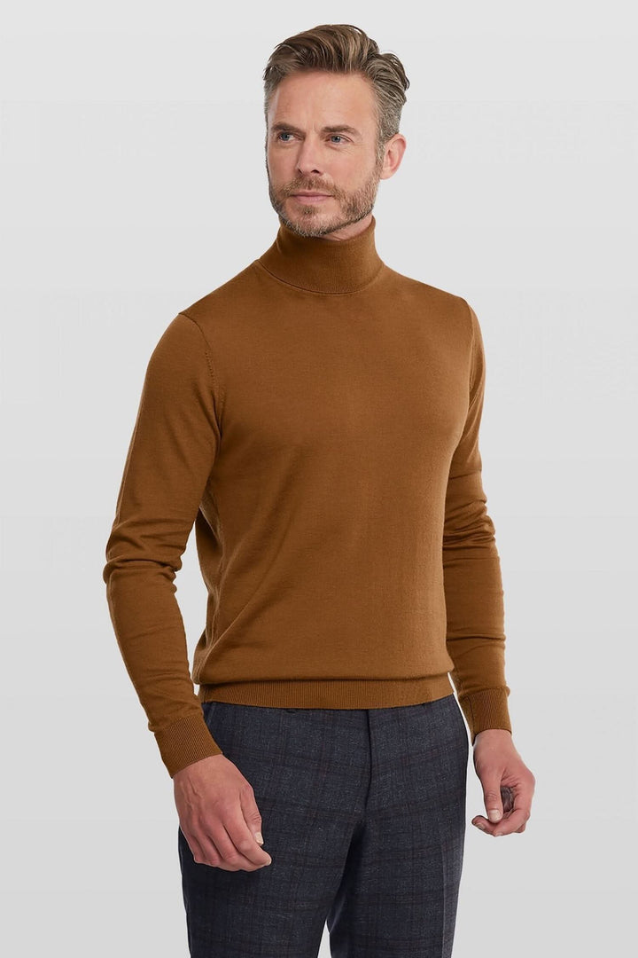 Col roulé en laine brun cacao, confortable avec col et manches côtelés, style élégant pour homme.